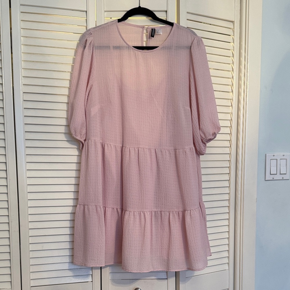 2/$25 H&M Light Pink Textured Dress